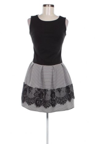 Φόρεμα Colloseum, Μέγεθος S, Χρώμα Μαύρο, Τιμή 5,38 €