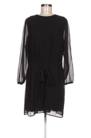 Kleid Defacto, Größe XL, Farbe Schwarz, Preis 20,97 €