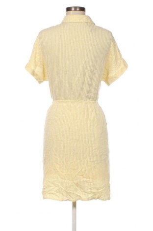 Φόρεμα FRNCH, Μέγεθος M, Χρώμα Κίτρινο, Τιμή 21,03 €