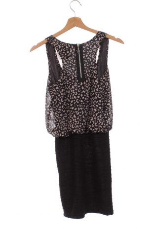 Kleid Fishbone, Größe XS, Farbe Mehrfarbig, Preis 5,25 €