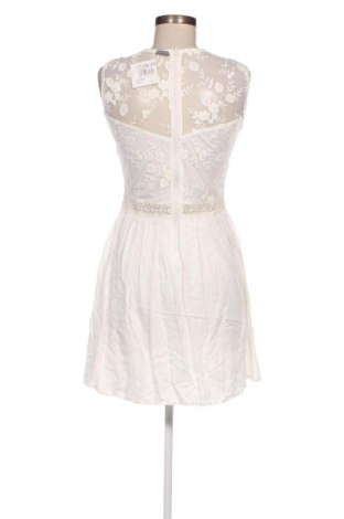 Φόρεμα Gina Tricot, Μέγεθος S, Χρώμα Λευκό, Τιμή 6,68 €