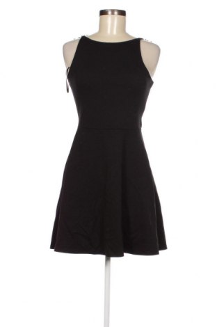 Φόρεμα Gina Tricot, Μέγεθος M, Χρώμα Μαύρο, Τιμή 4,95 €