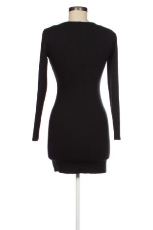 Šaty  Gina Tricot, Velikost S, Barva Černá, Cena  114,00 Kč
