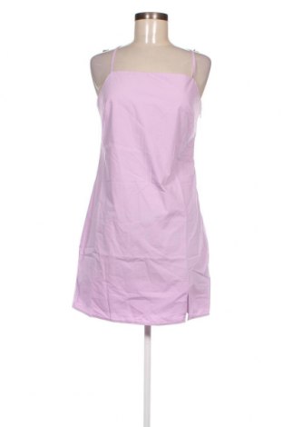 Kleid Glamorous, Größe M, Farbe Lila, Preis 26,29 €