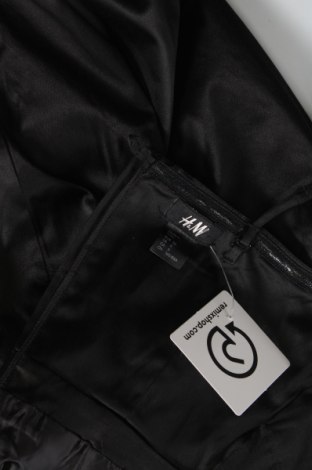 Kleid H&M, Größe S, Farbe Schwarz, Preis 3,43 €