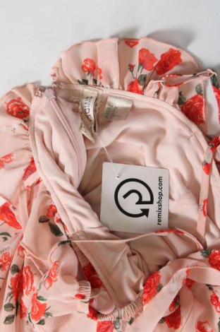 Šaty  H&M Divided, Velikost XS, Barva Růžová, Cena  462,00 Kč