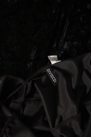 Šaty  H&M Divided, Velikost S, Barva Černá, Cena  44,00 Kč