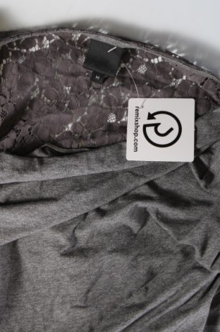 Kleid In Wear, Größe M, Farbe Grau, Preis € 10,56