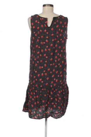 Kleid Janina, Größe M, Farbe Mehrfarbig, Preis 6,05 €