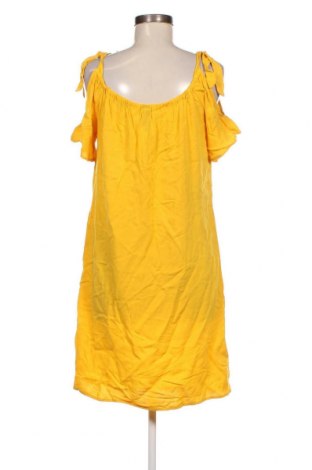 Φόρεμα Jean Pascale, Μέγεθος M, Χρώμα Κίτρινο, Τιμή 17,94 €