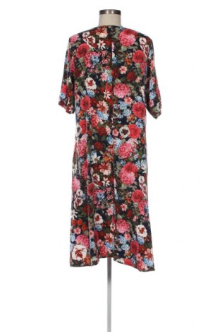 Kleid LC Waikiki, Größe XL, Farbe Mehrfarbig, Preis 19,57 €