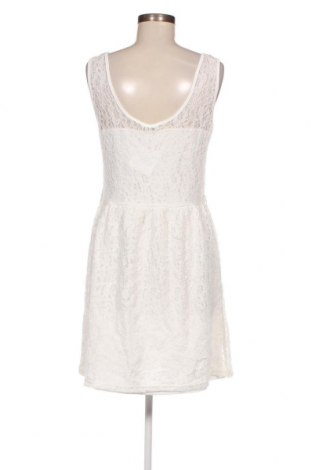 Φόρεμα Laura Torelli, Μέγεθος M, Χρώμα Λευκό, Τιμή 7,18 €
