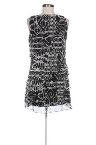 Kleid Micha, Größe M, Farbe Mehrfarbig, Preis 3,31 €