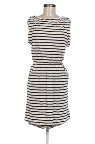 Kleid Moss Copenhagen, Größe XS, Farbe Mehrfarbig, Preis 3,31 €
