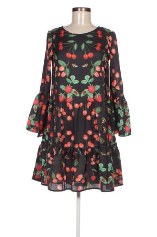 Kleid Mucho Gusto, Größe XS, Farbe Mehrfarbig, Preis 70,56 €