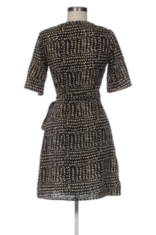 Kleid NA-KD, Größe XS, Farbe Mehrfarbig, Preis 3,55 €