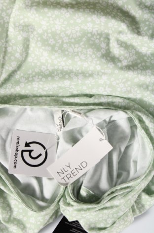 Kleid Nly Trend, Größe XXS, Farbe Grün, Preis € 23,71