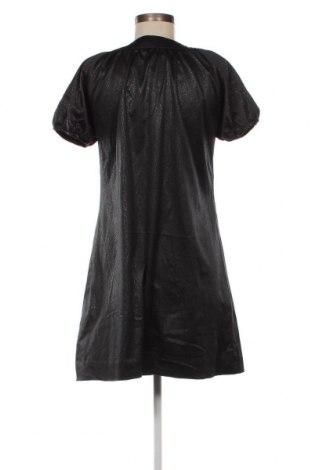 Kleid One Two, Größe M, Farbe Schwarz, Preis 3,79 €
