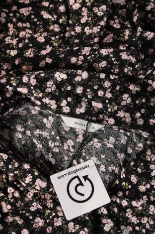 Kleid Pigalle by ONLY, Größe S, Farbe Mehrfarbig, Preis € 3,03