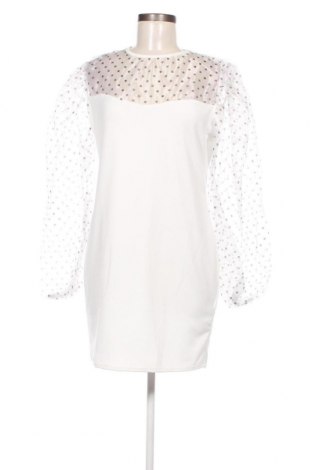 Kleid Pretty Little Thing, Größe XXL, Farbe Weiß, Preis 13,80 €
