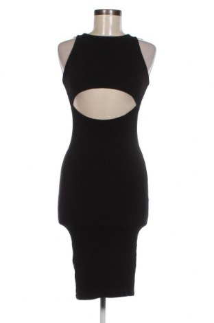Φόρεμα Pull&Bear, Μέγεθος S, Χρώμα Μαύρο, Τιμή 10,67 €