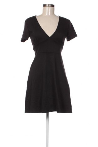 Šaty  Sinsay, Velikost M, Barva Černá, Cena  462,00 Kč