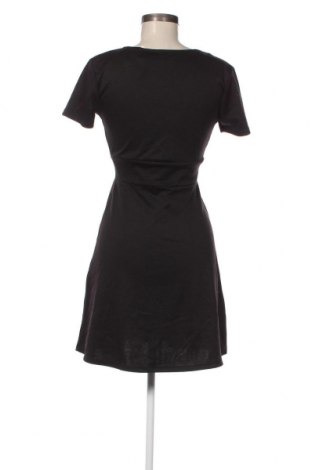 Šaty  Sinsay, Velikost M, Barva Černá, Cena  462,00 Kč