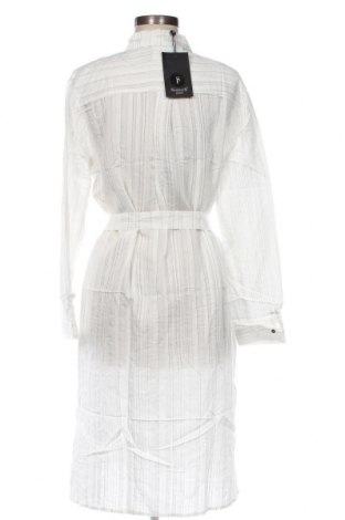 Kleid Sisters Point, Größe M, Farbe Weiß, Preis 12,09 €