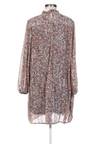 Φόρεμα Sisters Point, Μέγεθος M, Χρώμα Πολύχρωμο, Τιμή 52,17 €