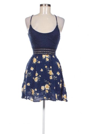 Kleid Streetwear Society, Größe S, Farbe Blau, Preis 10,29 €