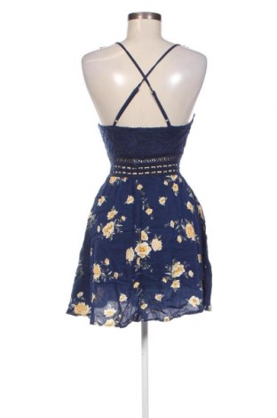 Kleid Streetwear Society, Größe S, Farbe Blau, Preis 20,18 €