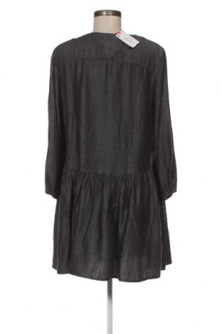 Kleid Superdry, Größe L, Farbe Grau, Preis € 27,87