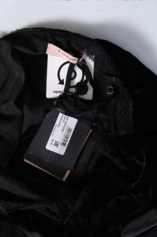 Šaty  TWINSET, Veľkosť S, Farba Čierna, Cena  111,36 €