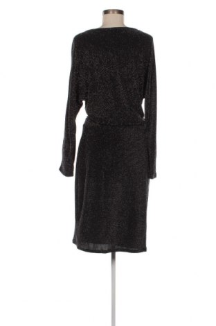 Φόρεμα Tatuum, Μέγεθος L, Χρώμα Ασημί, Τιμή 17,01 €