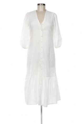Sukienka Trendyol, Rozmiar L, Kolor Biały, Cena 271,88 zł