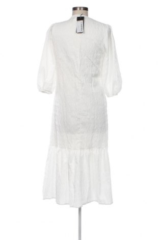 Φόρεμα Trendyol, Μέγεθος L, Χρώμα Λευκό, Τιμή 52,58 €