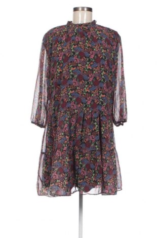 Šaty  Trendyol, Velikost M, Barva Vícebarevné, Cena  594,00 Kč