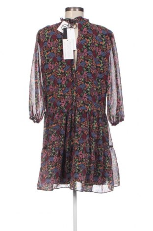Kleid Trendyol, Größe M, Farbe Mehrfarbig, Preis € 24,01