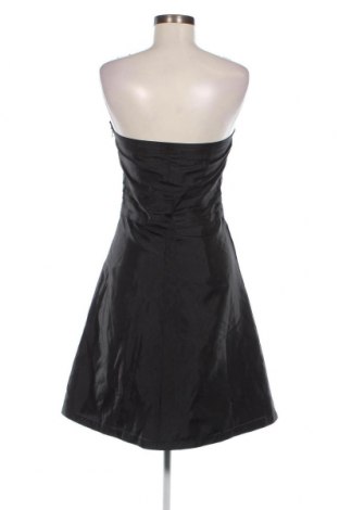 Kleid VILA, Größe M, Farbe Schwarz, Preis 66,11 €