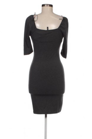 Kleid Vero Moda, Größe S, Farbe Grau, Preis 7,48 €