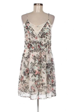Kleid Vero Moda, Größe XL, Farbe Mehrfarbig, Preis € 40,36