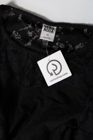 Šaty  Vero Moda, Velikost XS, Barva Černá, Cena  319,00 Kč