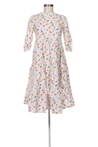 Kleid Xside, Größe S, Farbe Weiß, Preis 5,01 €