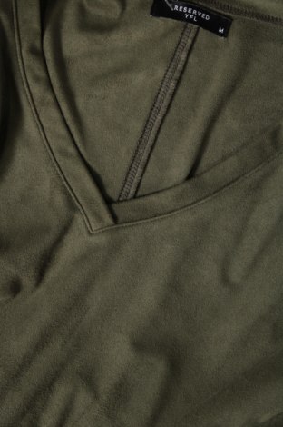 Kleid Yfl Reserved, Größe M, Farbe Grün, Preis 20,18 €