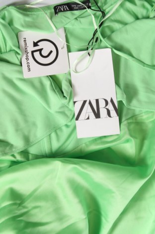 Рокля Zara, Размер S, Цвят Зелен, Цена 43,20 лв.