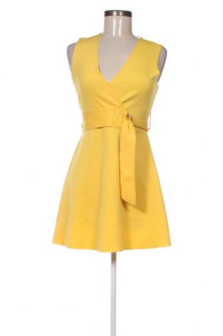 Φόρεμα Zara, Μέγεθος S, Χρώμα Κίτρινο, Τιμή 5,57 €