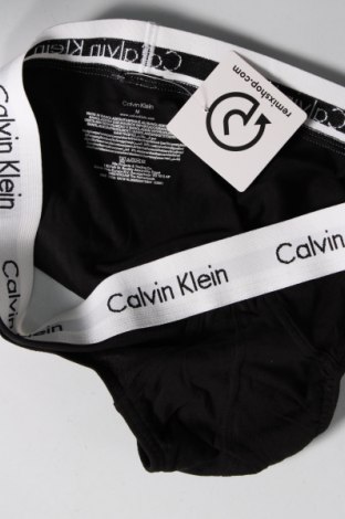 Слип Calvin Klein, Размер M, Цвят Черен, Цена 36,86 лв.