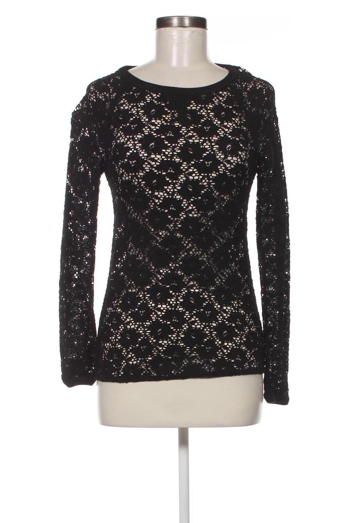 Γυναικεία μπλούζα Bershka, Μέγεθος S, Χρώμα Μαύρο, Τιμή 2,04 €
