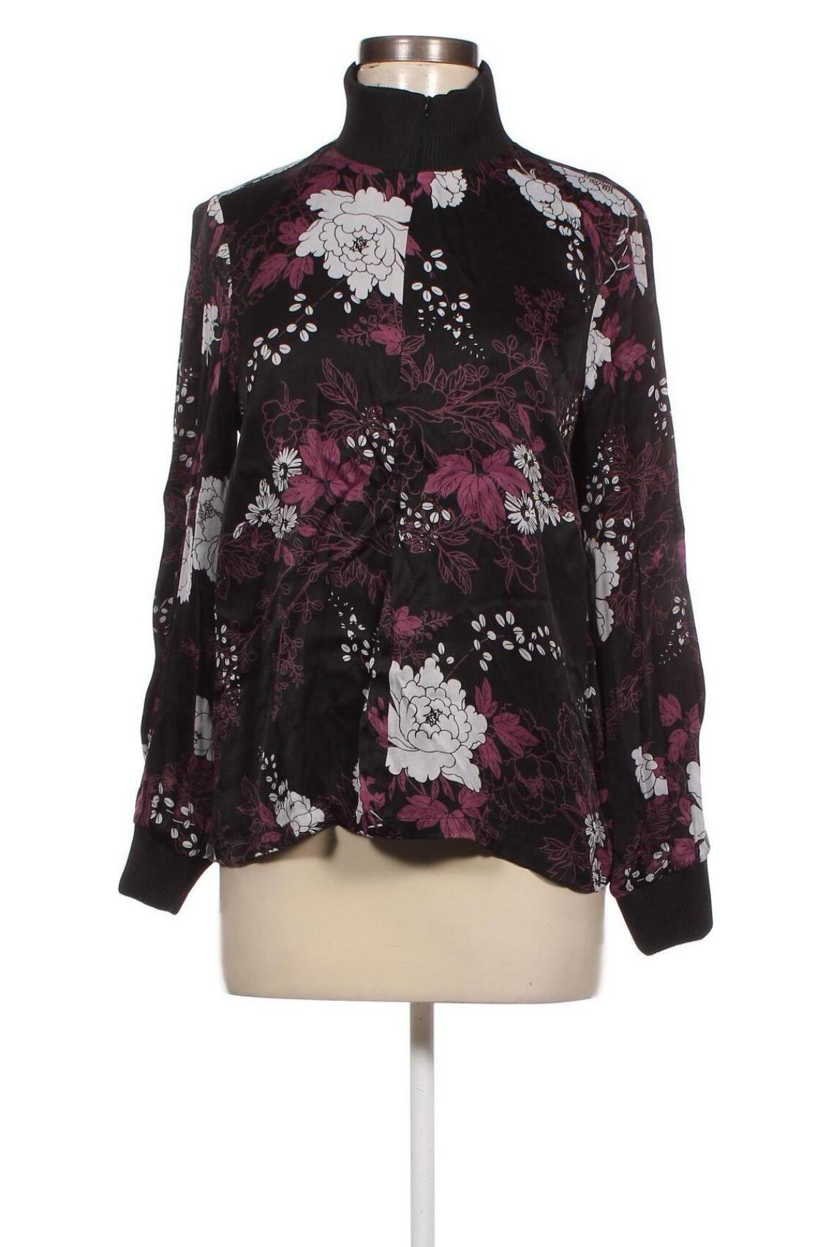 Γυναικεία μπλούζα Just Female, Μέγεθος S, Χρώμα Πολύχρωμο, Τιμή 7,73 €