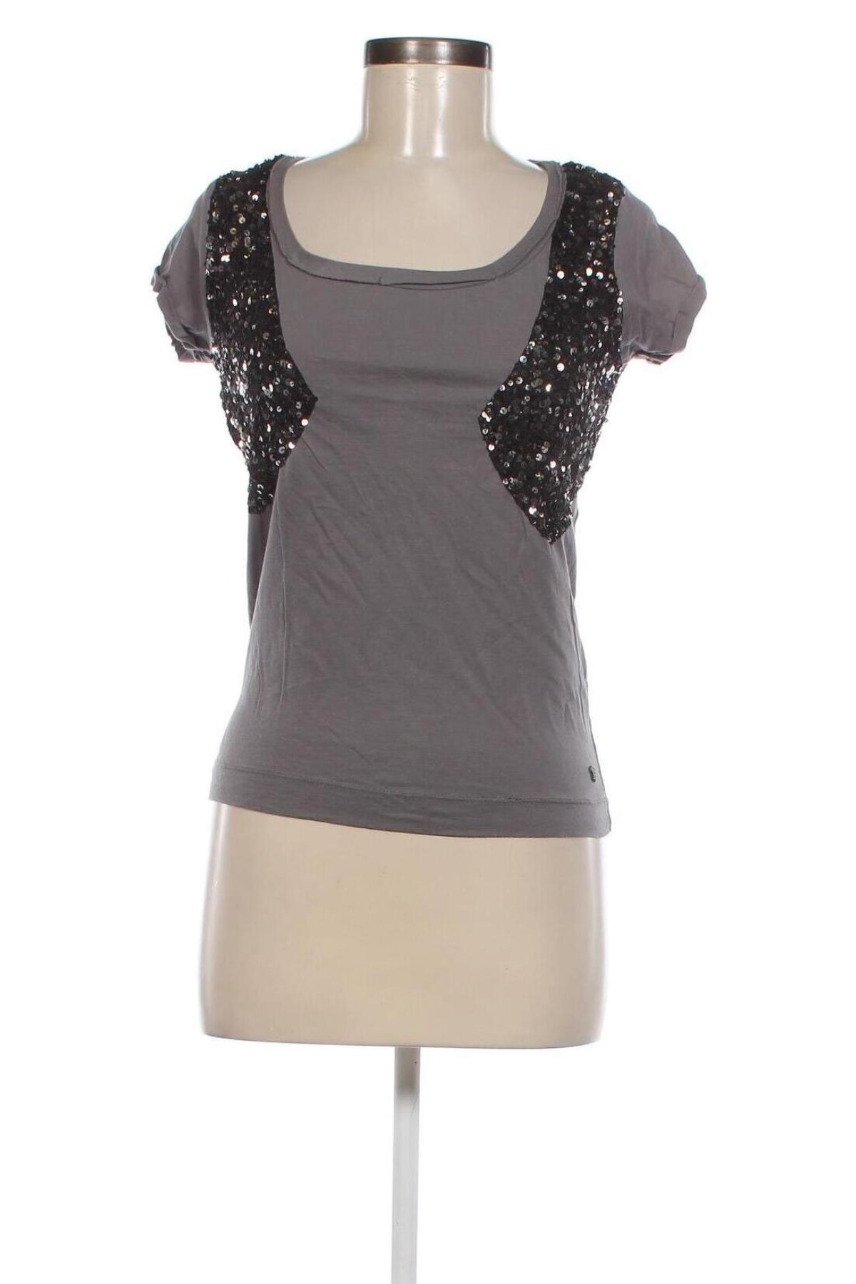Γυναικεία μπλούζα ONLY, Μέγεθος XS, Χρώμα Γκρί, Τιμή 9,28 €